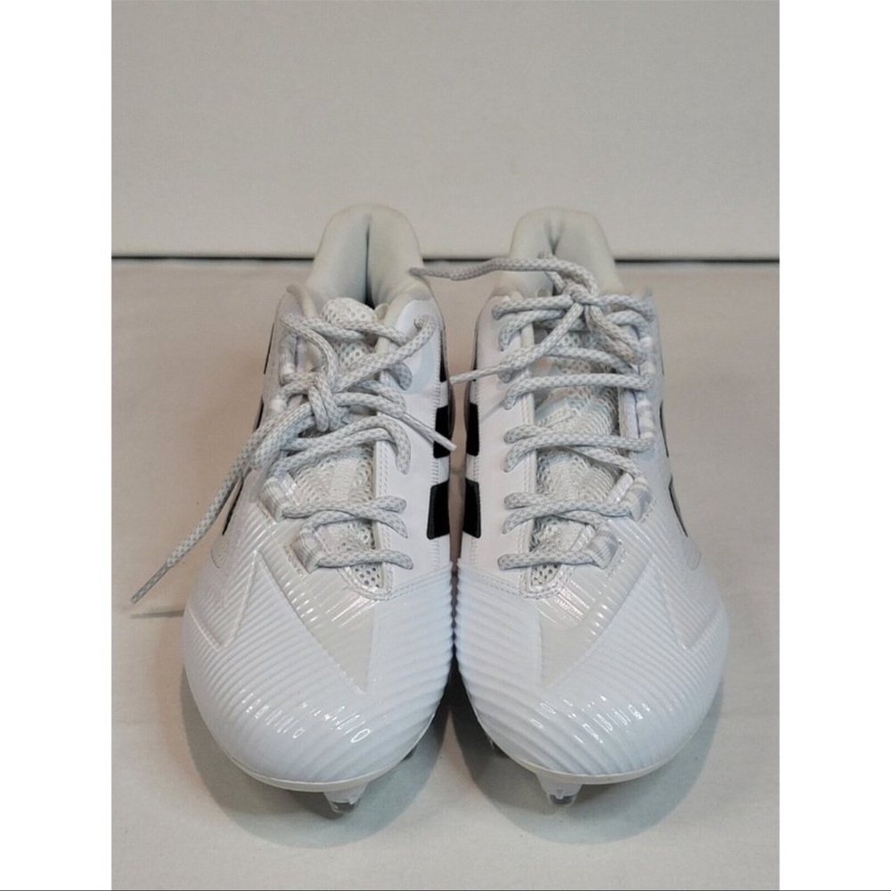 NEW Adidas Freak Carbon Low Football Cleats
White/Black Men's Size 12